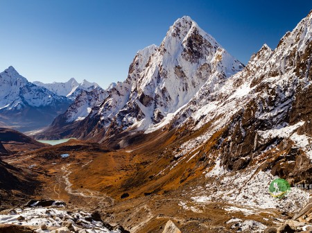 Everest Three High Passes Trek